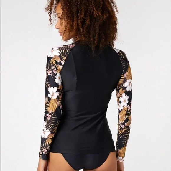 ☀️RIP CURL☀️ PLAYABELLA RELAXED LONG SLEEVE RASH GUARD SUN SHIRT - Picture 8 of 14